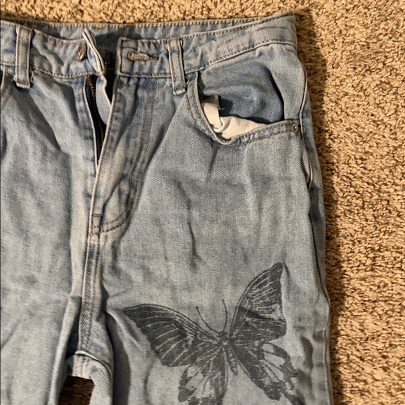 ROMWE Blue Jeans with Butterfly and Star Print - Picture 6 of 7